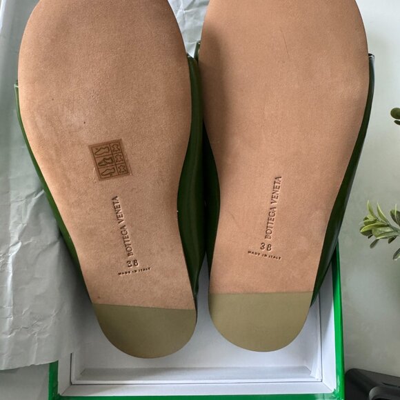 Bottega Veneta Green Cushion Slides - Picture 6 of 6